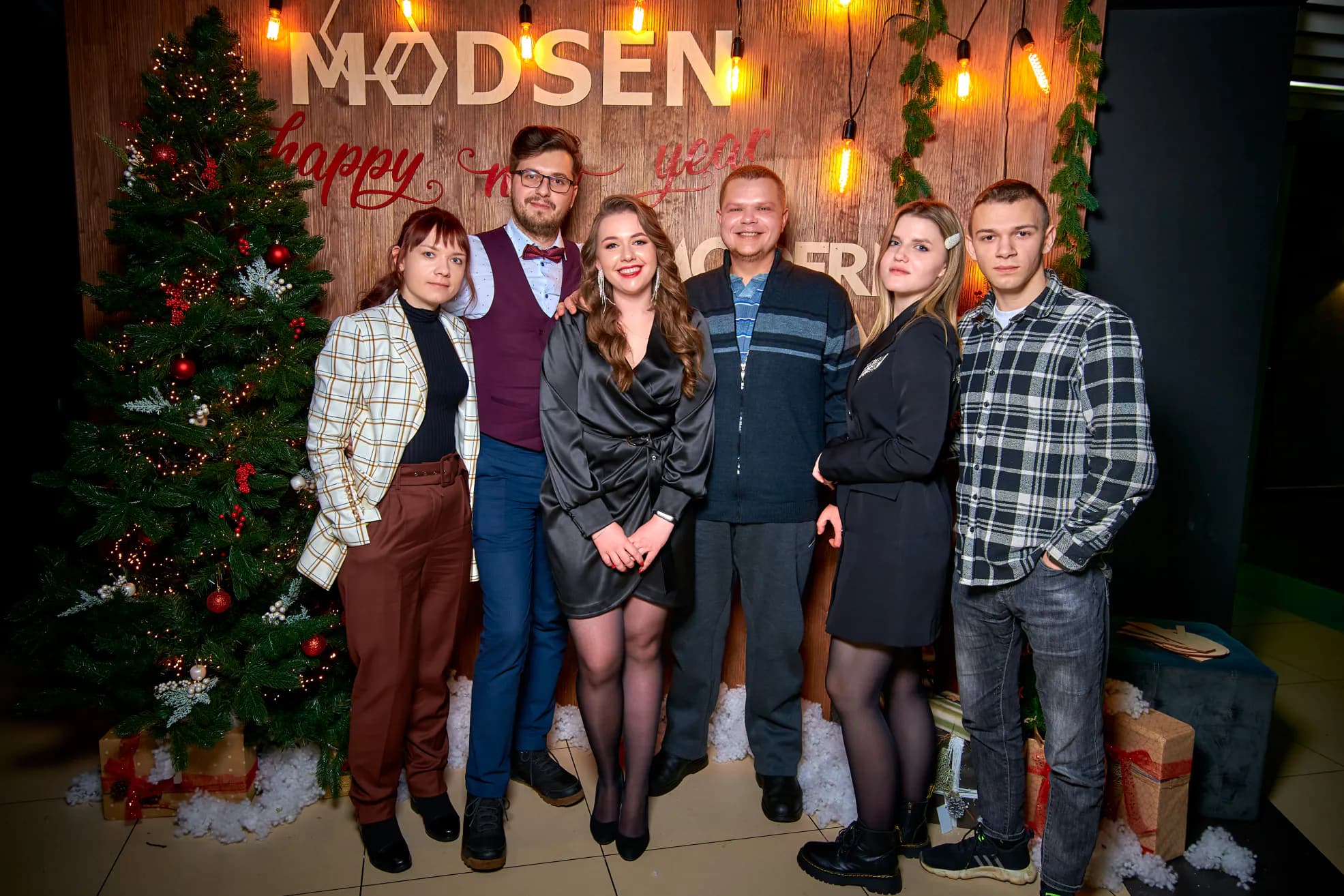 Joint photo Joint photo